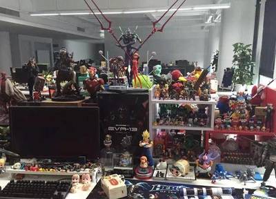 工位百态 互联网公司里的个性天地，游戏圈“土豪”闪亮登场